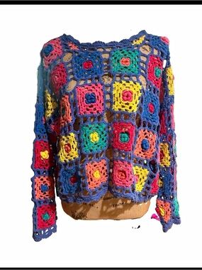 90s Hand Knit Crochet Granny Square Floral Open-Knit Sweater One Size Crew Neck